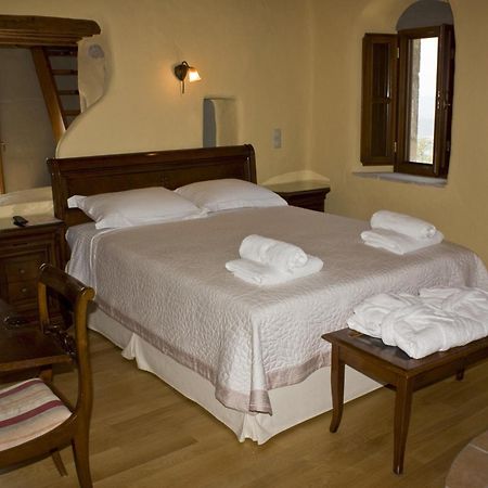 Petropoulakis Tower Hotel Gythio Room photo